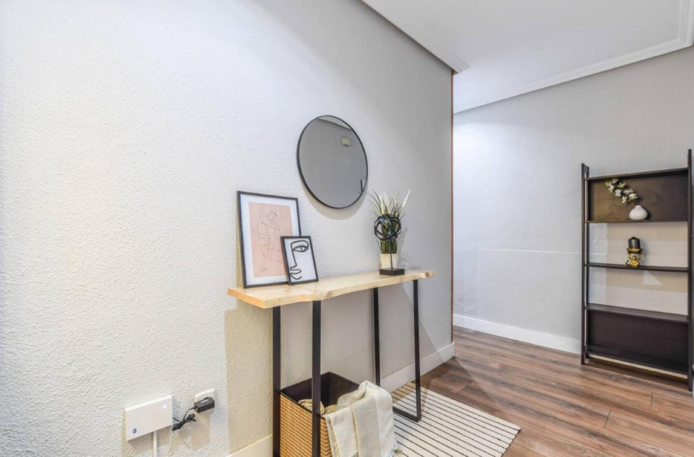Apartamento Charming Overlooking Plaza Mayor